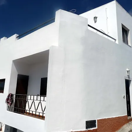 بيت للعطل Casa Abuela Mina Arico Viejo